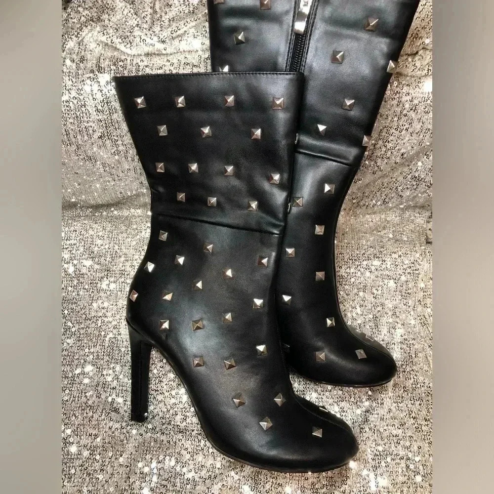 Women’s Faux leather studded boots - Picture 9 of 12